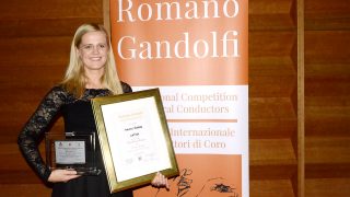 Krista Audere vince il Concorso internazionale Direttori di Coro "Romano Gandolfi" e il premio speciale del Centro Studi Romano Gandolfi